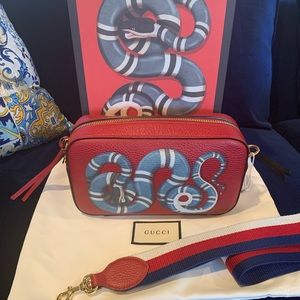 Gucci kingsnake bag